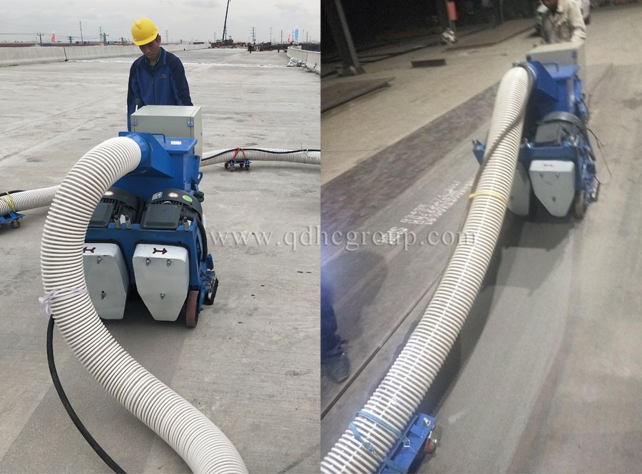 路面拋丸機(jī)工作現(xiàn)場 Huachuan Machinery